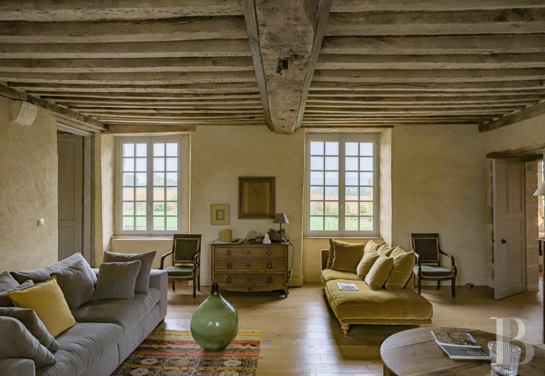 A meticulously renovated 18th century manor house to the south of the Écouves national forest in the Orne department - photo  n°12